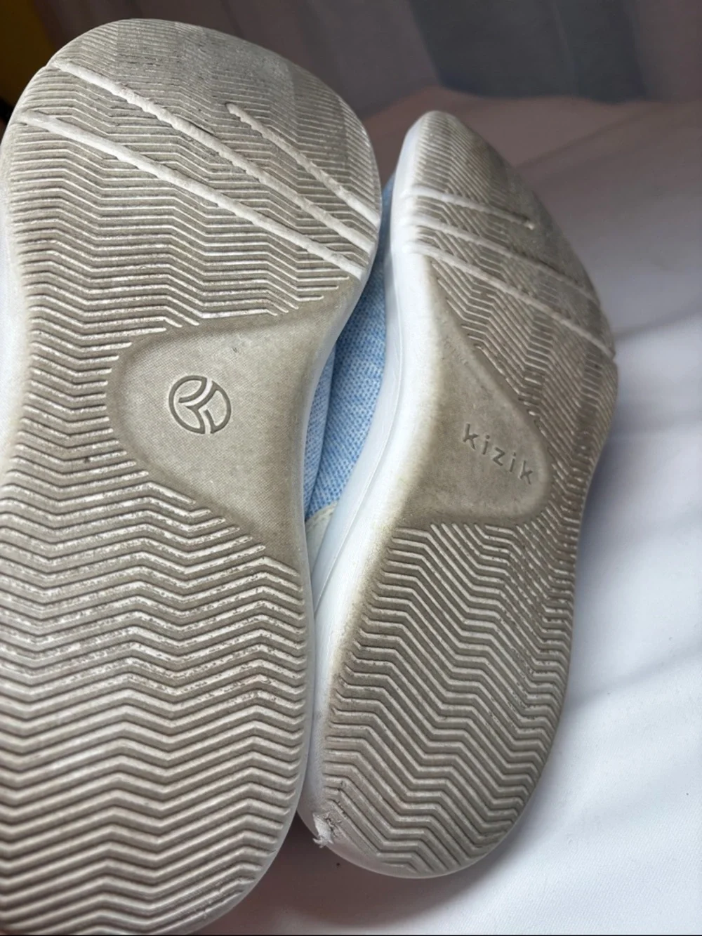 Kizik Light Blue Knit Athletic Slip On Sneakers Size 10.5 D